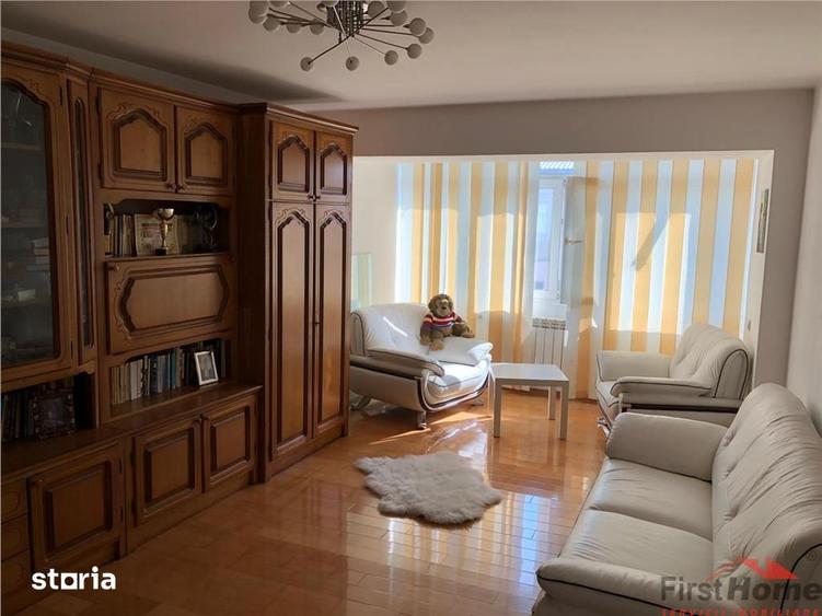Apartament cu 3 camere decomandat, mobilat în Central
