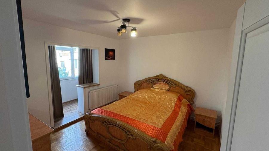 Apartament cu 2 camere decomandat în Exterior Vest