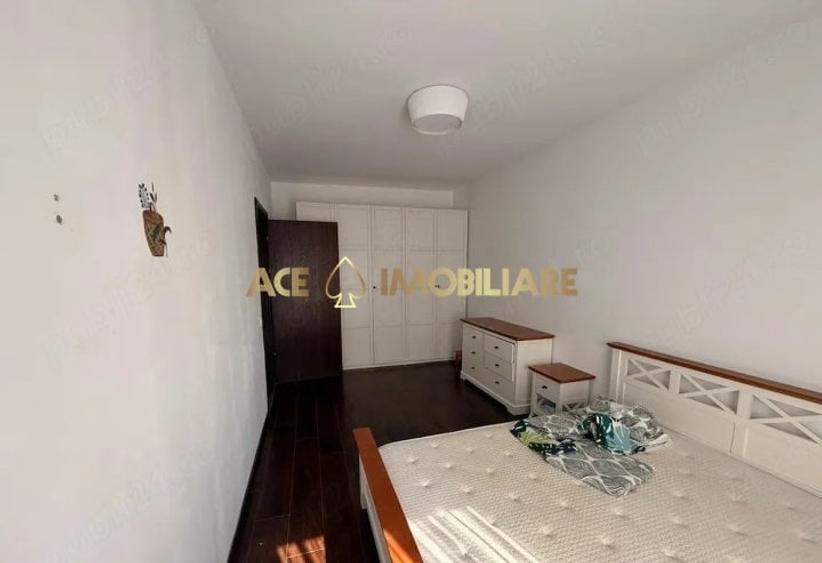 Apartament cu 3 camere decomandat, mobilat în Berceni