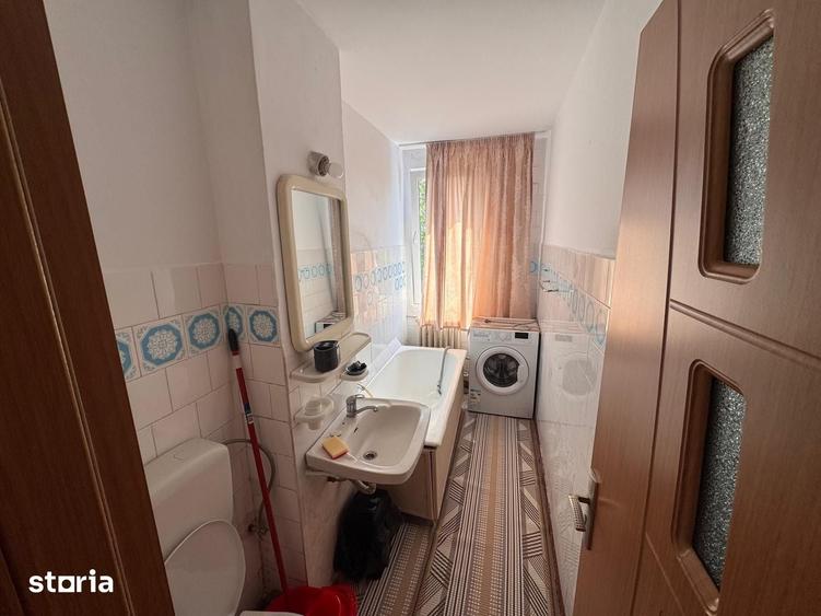 Garsonieră decomandată în Drumul Taberei