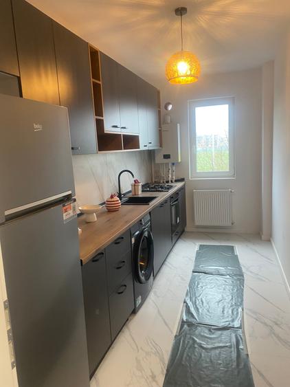 Apartament cu 3 camere decomandat în Chiajna