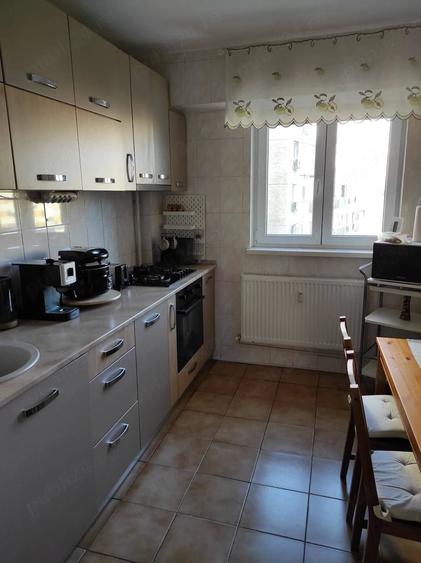 Apartament cu 2 camere semidecomandat în Pantelimon
