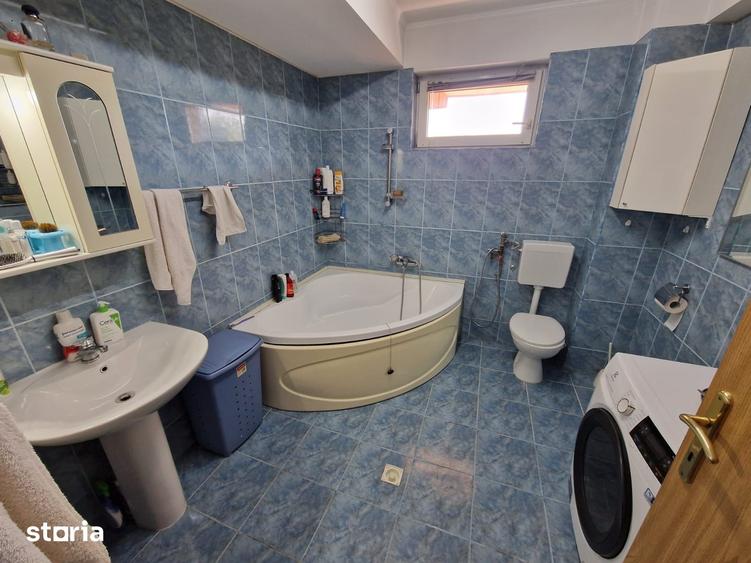 Apartament cu 4 camere în Bună Ziua