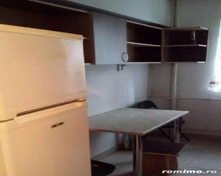 Apartament cu 2 camere decomandat în Dorobanților