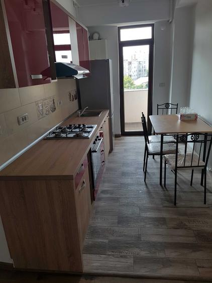 Apartament cu 2 camere decomandat în UTA
