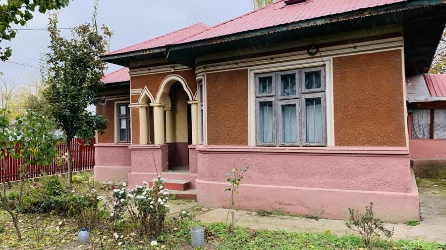 Casă cu 4 camere cu Teren 1500 Mp în Mihai Viteazu