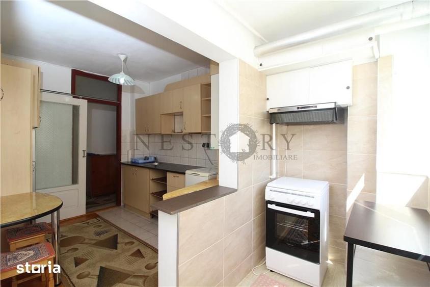 Apartament cu 2 camere decomandat în Zorilor