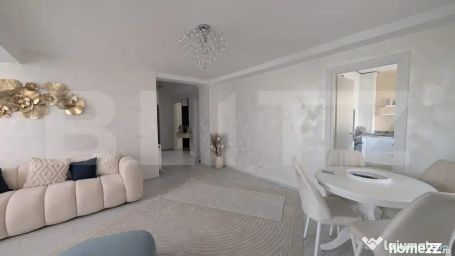 Apartament cu 3 camere decomandat în Central