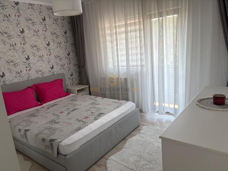 Casă cu 3 camere cu Canalizare în Central