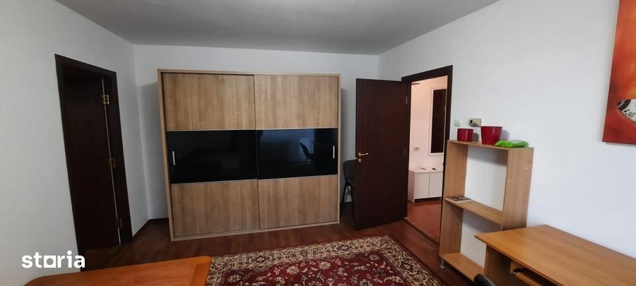 Apartament cu 2 camere nedecomandat în 7 Noiembrie