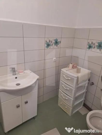 Casă cu 4 camere cu Teren 495 Mp în Central