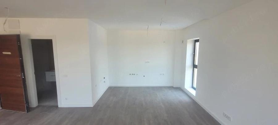 Apartament cu 2 camere decomandat în Baicului