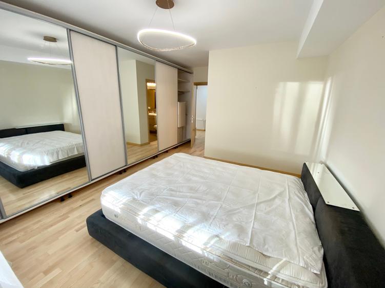 Apartament cu 3 camere în Șoseaua Nordului