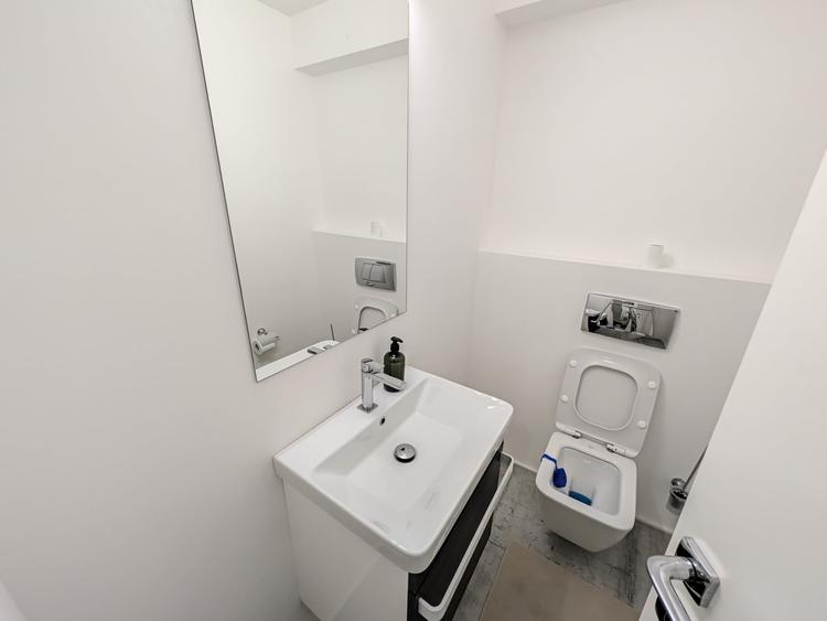 Apartament cu 4 camere, mobilat în Voluntari