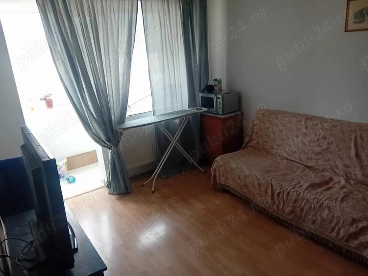 Apartament cu 4 camere decomandat în Dărmănești