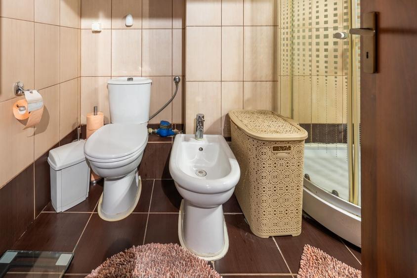 Apartament cu 4 camere decomandat în Ultracentral