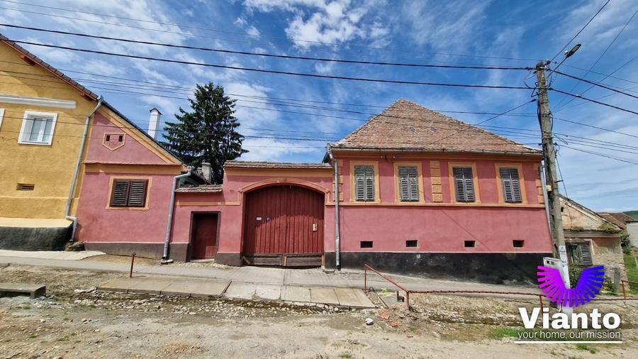 Casă individuală cu 4 camere cu Canalizare în Nou