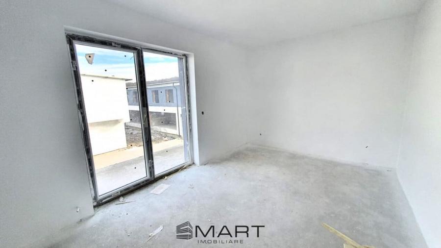 Casă cu 4 camere cu Teren 260 Mp în Rășinari