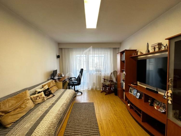 Apartament cu 4 camere decomandat, mobilat în Mărăști