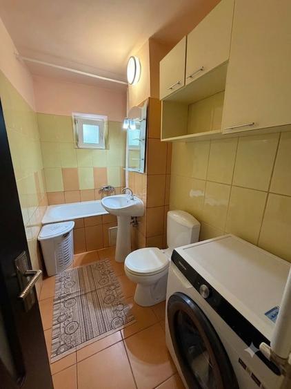 Apartament cu 2 camere semidecomandat în Simion Bărnuțiu