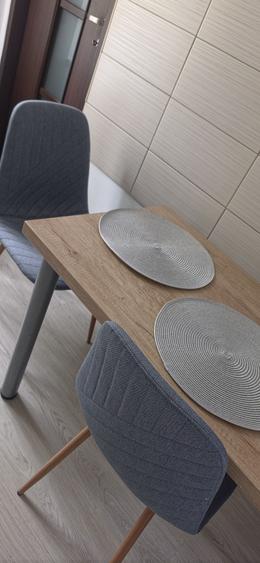 Apartament cu 2 camere decomandat în Pandurilor