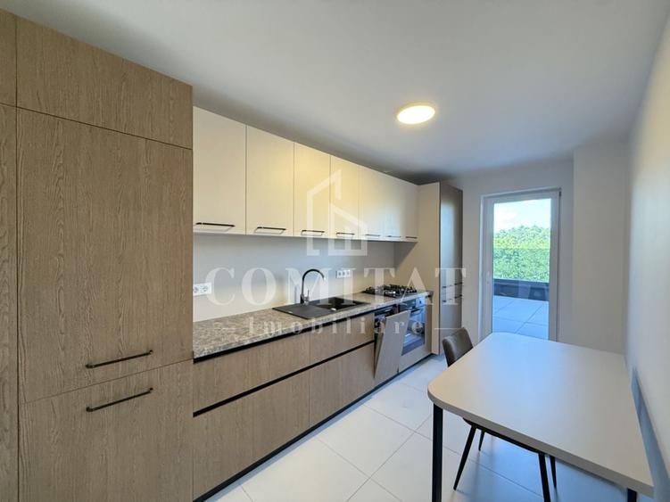 Apartament cu 2 camere semidecomandat, mobilat în Gheorgheni