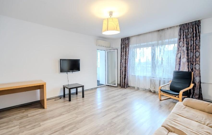 Apartament cu 3 camere decomandat, mobilat în Virtuții
