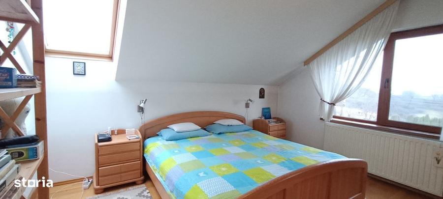 Casă cu 3 camere în Central