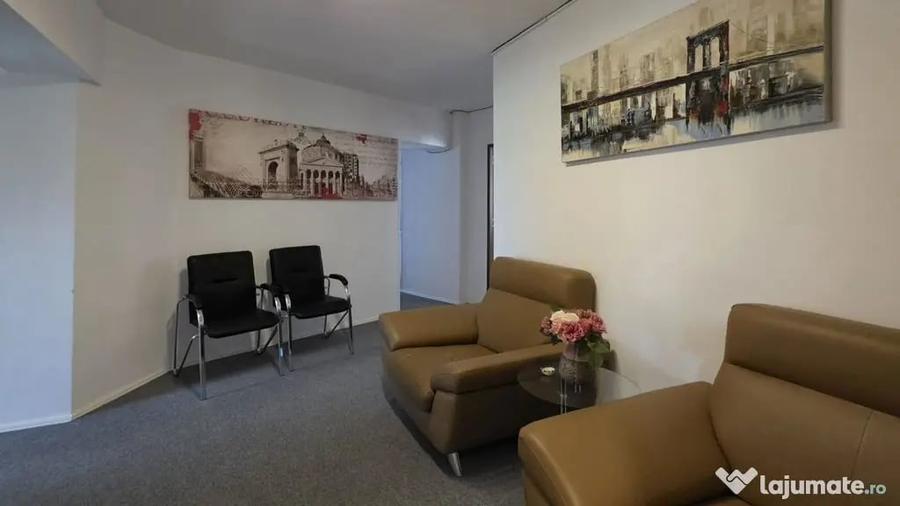 Apartament cu 4 camere decomandat în Universitate