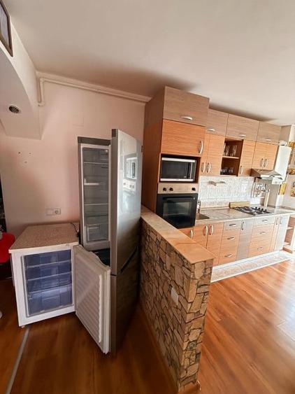 Apartament de 2 camere zona Tractoru - 5