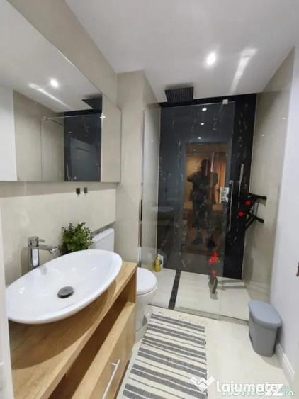 Apartament cu 3 camere decomandat în Ultracentral