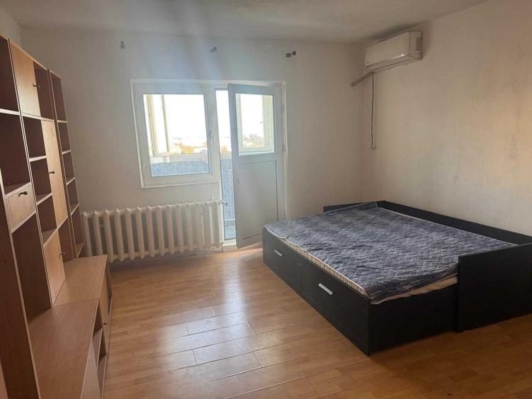 Garsonieră decomandată în Doamna Ghica