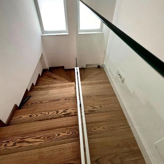 Casă individuală cu 5 camere cu Canalizare în Odăile