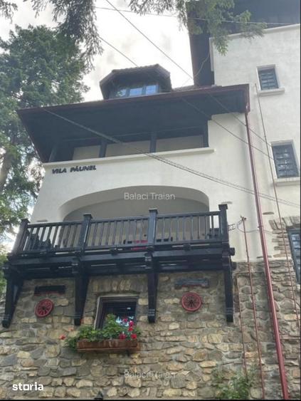 Apartament cu 4 camere în Castelul Peleș