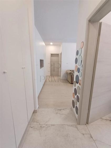 Apartament cu 3 camere decomandat în Chișoda