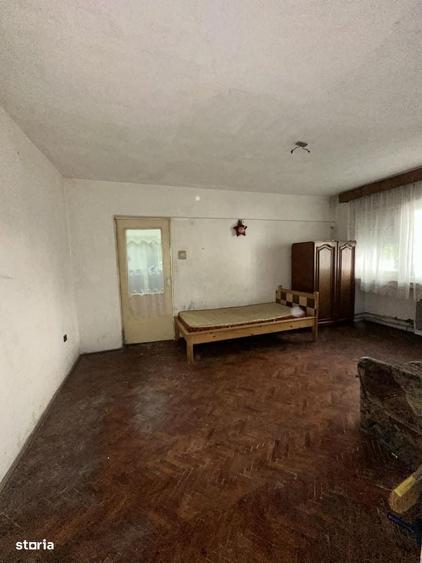 Apartament cu 2 camere semidecomandat în Micro 16