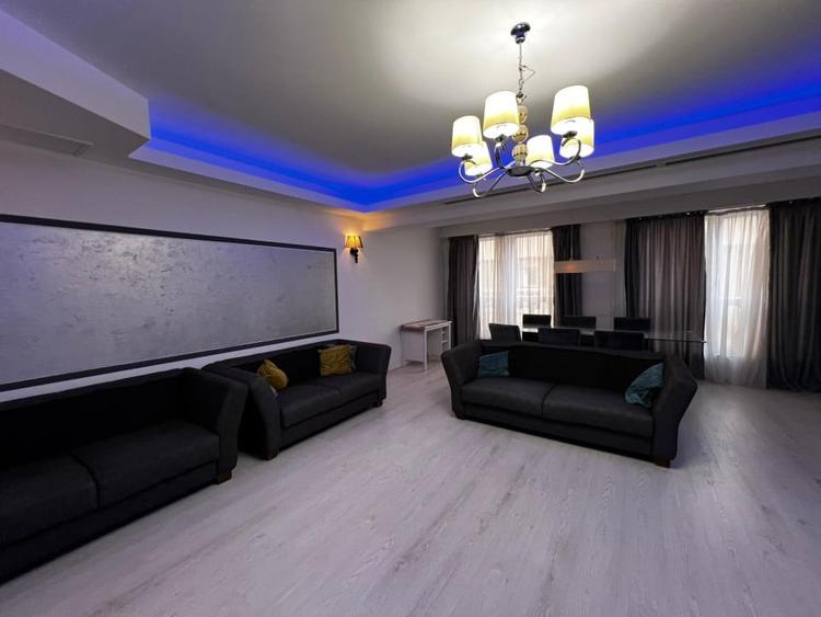 Apartament cu 3 camere decomandat în Șoseaua Nordului