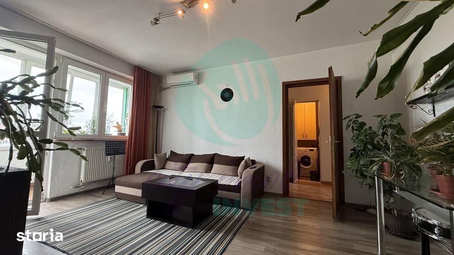 Apartament cu 3 camere semidecomandat, mobilat în Pantelimon