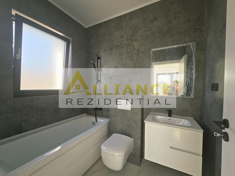 Casă individuală cu 4 camere cu Canalizare în Berceni