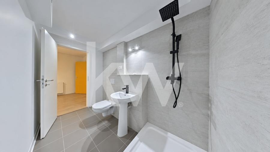 Apartament cu 3 camere decomandat în Avantgarden