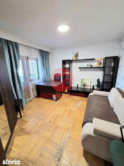 Apartament cu 4 camere în Gara