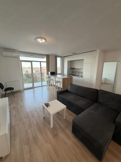 Apartament cu 2 camere semidecomandat în Complex Studențesc