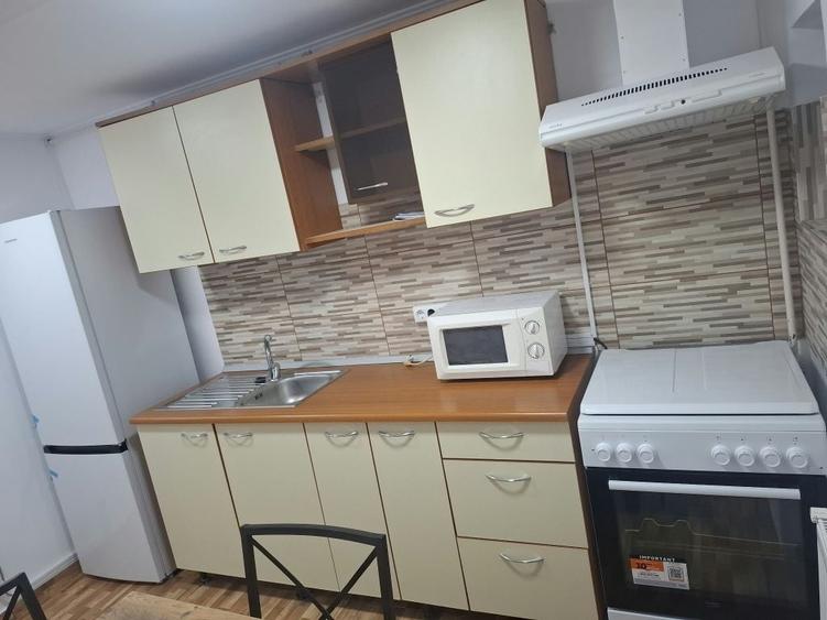 Casă cu 2 camere cu Teren 110 Mp în Central