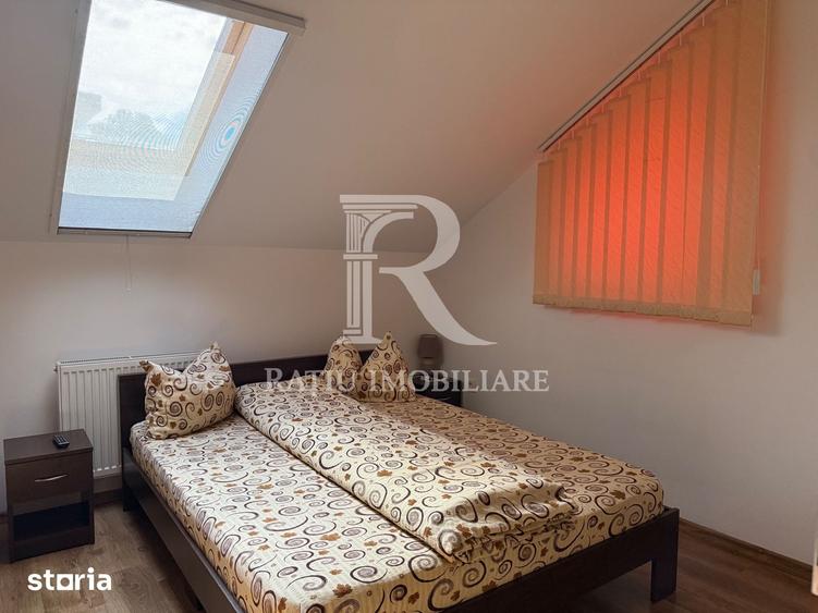 Casă cu 10 camere cu Teren 1200 Mp în Tinca