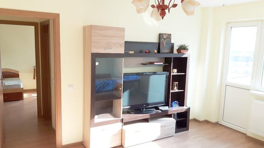 Apartament cu 2 camere semidecomandat, mobilat în Baba Novac