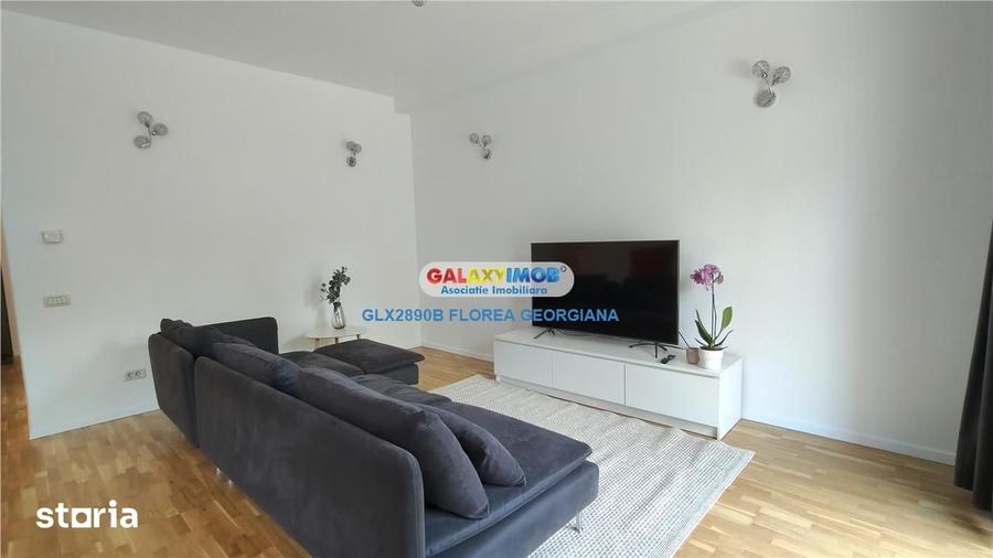 Casă cu 5 camere cu Teren 70 Mp în Corbeanca