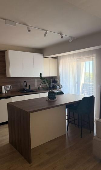 Apartament cu 2 camere semidecomandat, mobilat în Dâmbul Rotund
