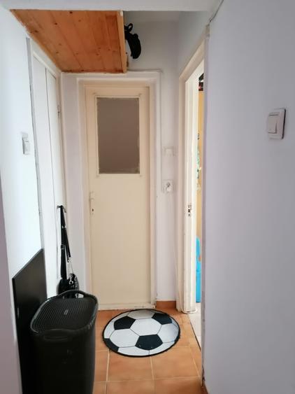 Apartament cu 2 camere decomandat în Vlahuță