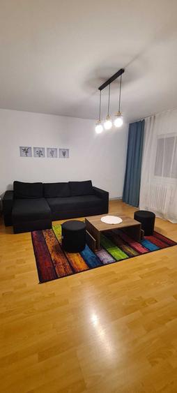 Apartament cu 2 camere semidecomandat în Tineretului