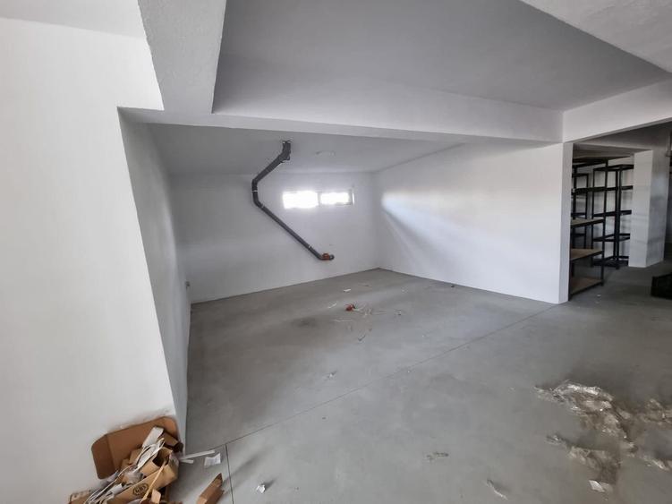 Spațiu comercial, de 358 mp, în Fundeni
